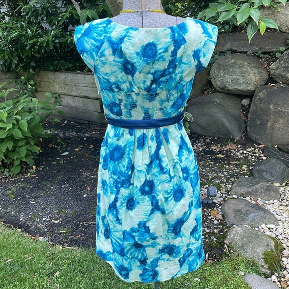 FLOREAT BY ANTROPOLOGIE  BLUE FLORAL / YELLOW SEQUINS SUMMER DRESS - 4P 💙🌸👗 - Picture 9 of 14